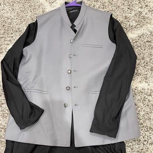 Junaid Jamshed vest suit